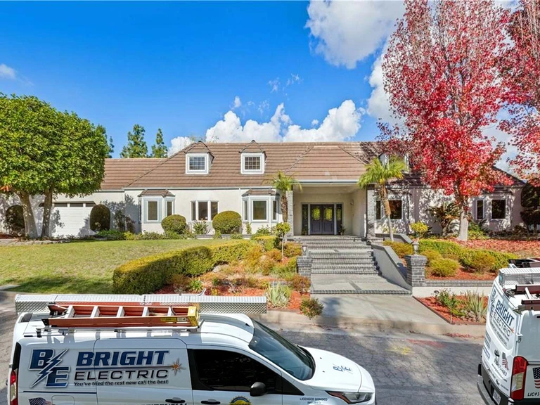 electrician in fullerton