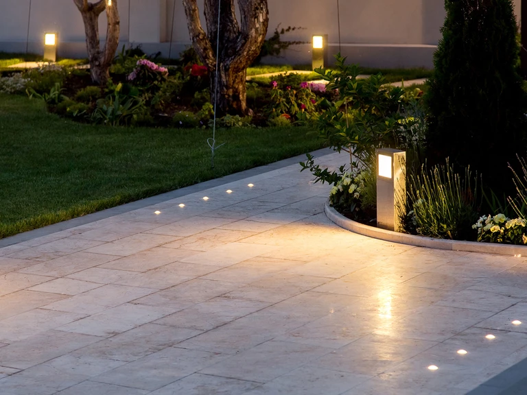 sierra madre out door lighting